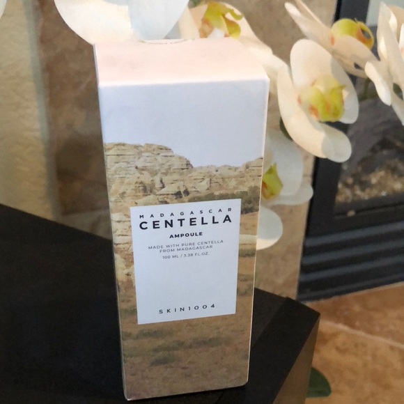 Madagascar Centella Ampoule Toner - Picture 1 of 5